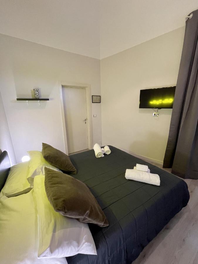 4 Balconi Rooms Paladini B&B E Appartamenti Lecce Exteriér fotografie