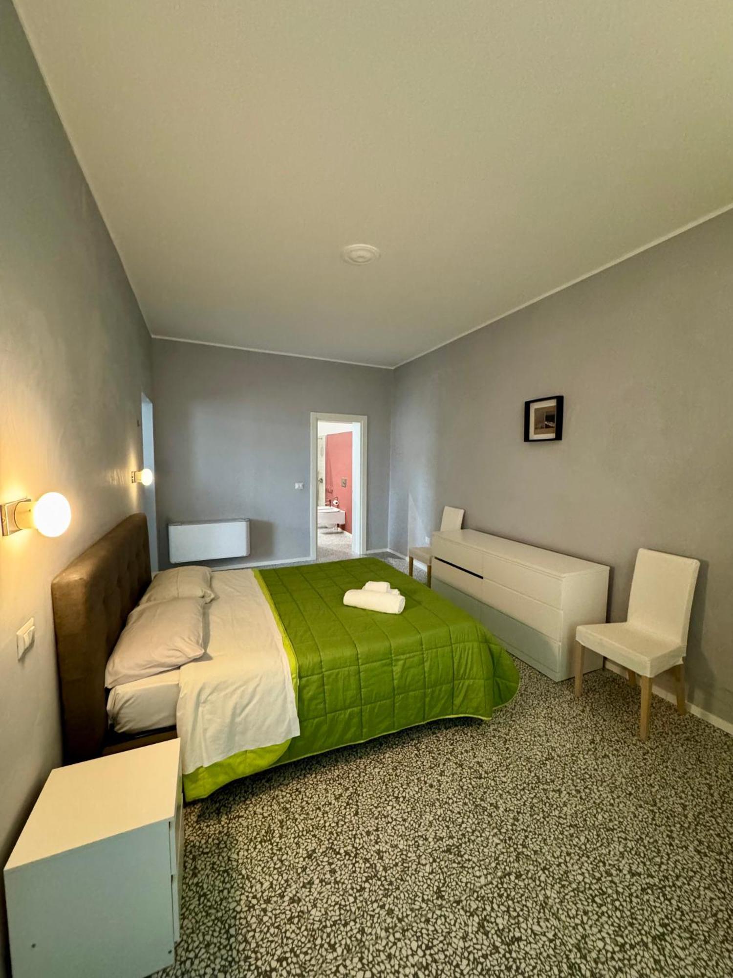 4 Balconi Rooms Paladini B&B E Appartamenti Lecce Exteriér fotografie